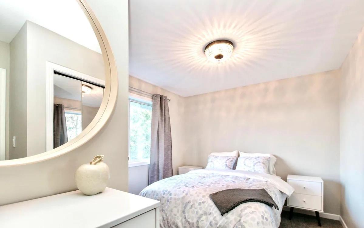 Stunning Home With Amazing Views Near The City Victoria Exteriör bild